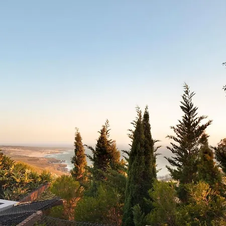 Sleeps 14 With Pool Air Con And Wifi * Alcabideche